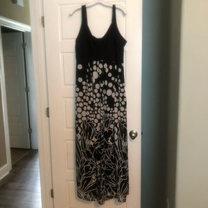 Black and white maxi dress